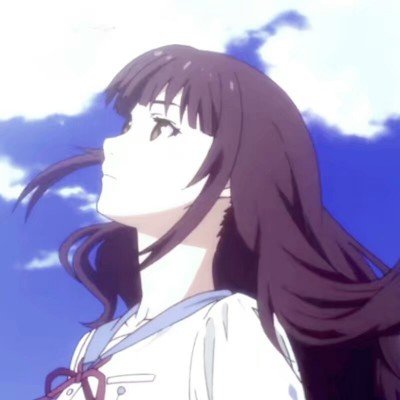 女大学生用圆通快递档案袋被损毁